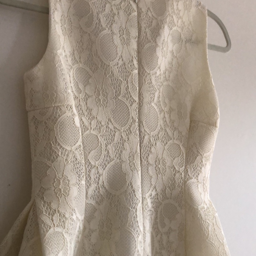 Calvin Klein Brocade White Lace Dress - Picture 6 of 11